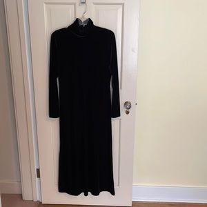 Amanda Smith Velvet Turtleneck Dress